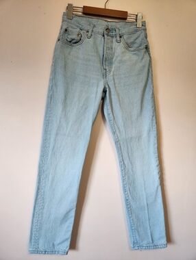 Levi's 501 Original Fit High Rise Straight Leg Jeans Ojai Lake Light Wash Sz 25